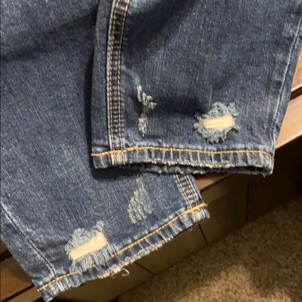 Jeans - Picture 3 of 6